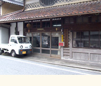 芳烈酒造：岡山県高梁市有漢で酒造り。酒蔵コンサートと櫻芳烈でおもてなし